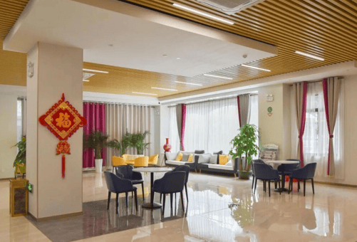 2026 收费更新地址 + 本土服务 + 预约通道不朽情缘平台推荐实地探访 走进 [乐怡康养老院]：(图2)